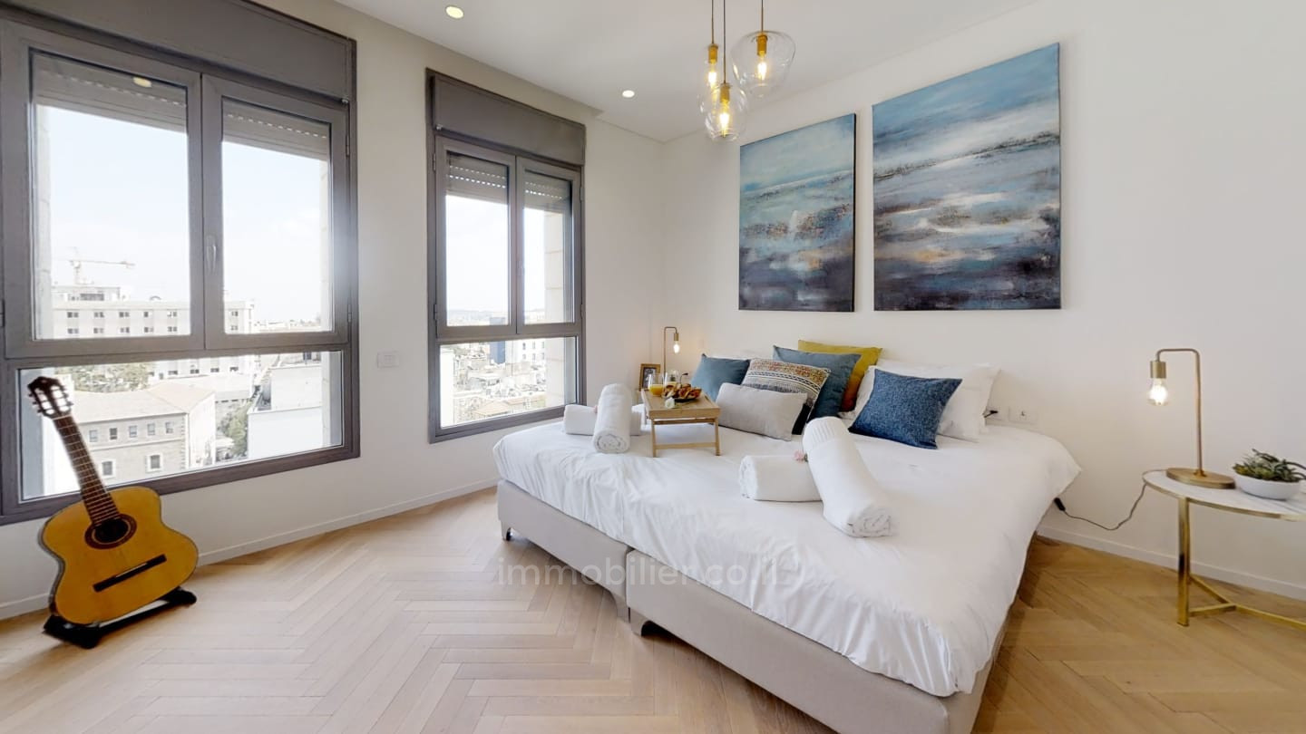 Cobertura 5 cômodos Jerusalém Centro da cidade 245-IBL-1832