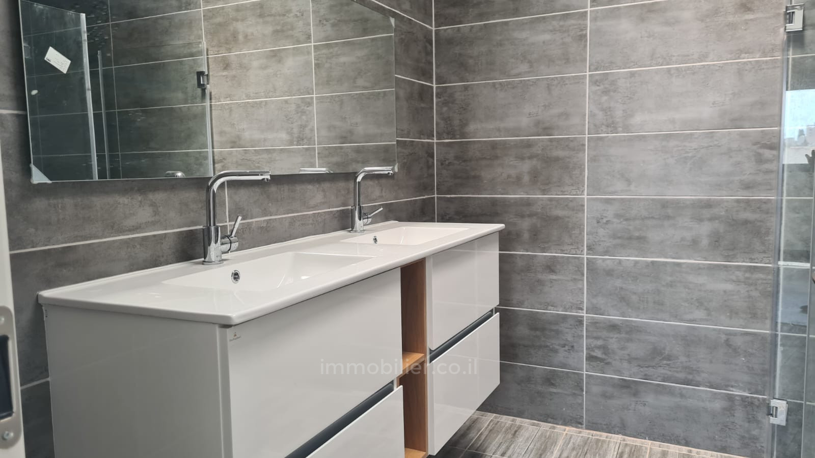 Cobertura 6 cômodos Raanana Perto do centro 245-IBL-1833