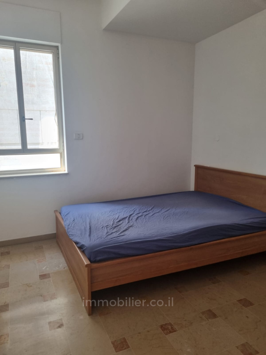 Apartamento 2 cômodos Jerusalém Centro da cidade 245-IBL-1838