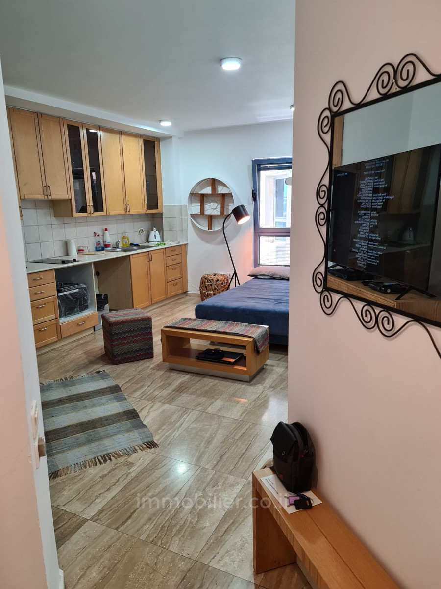 Apartamento 2 cômodos Jerusalém Centro da cidade 245-IBL-1839