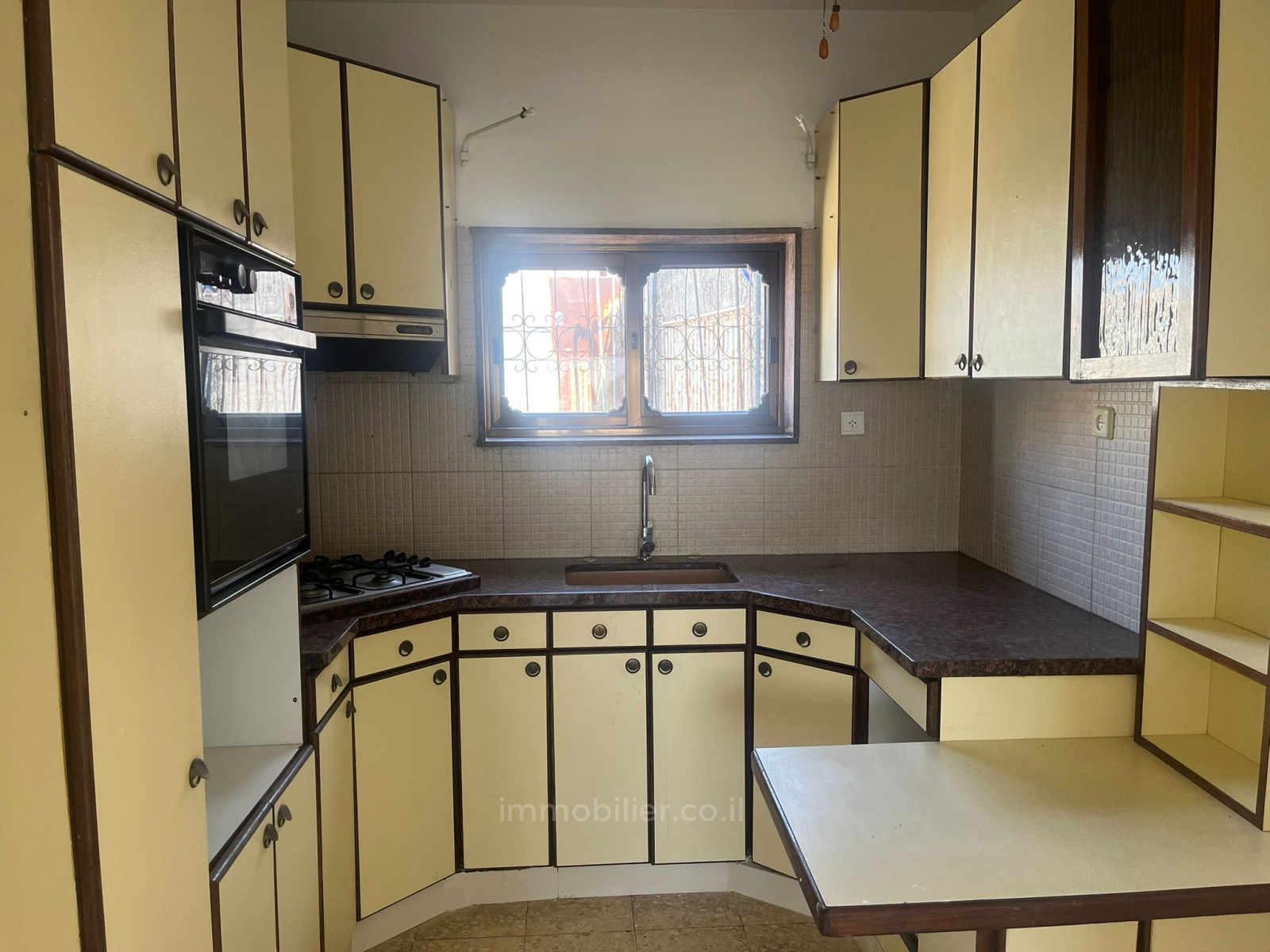 Apartamento 3 cômodos Jerusalém Centro da cidade 245-IBL-1845