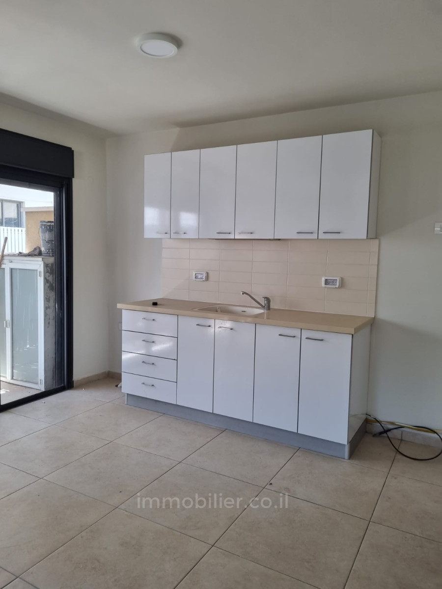 Apartamento 2 cômodos Tel Aviv Florentine 245-IBL-1847