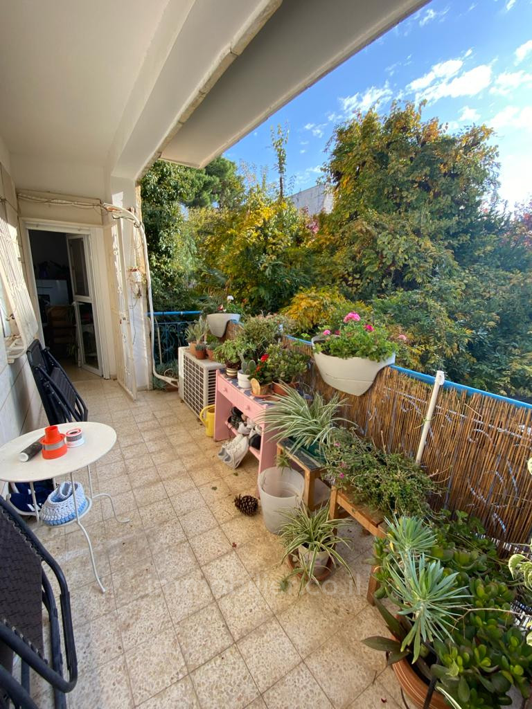 Apartamento 4 cômodos Jerusalém  245-IBL-1856