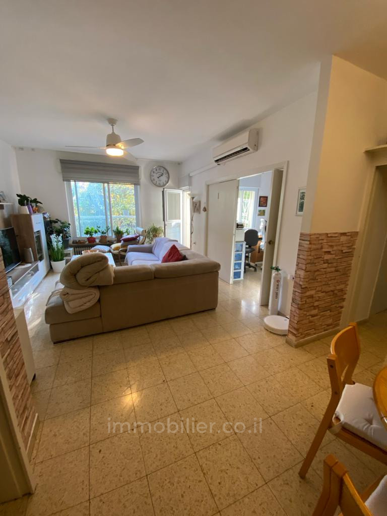 Apartamento 4 cômodos Jerusalém  245-IBL-1856