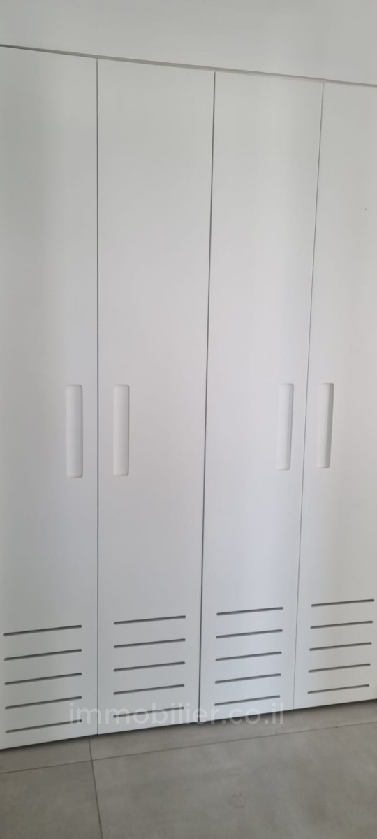 Apartamento 2 cômodos Jerusalém Centro da cidade 245-IBL-1857