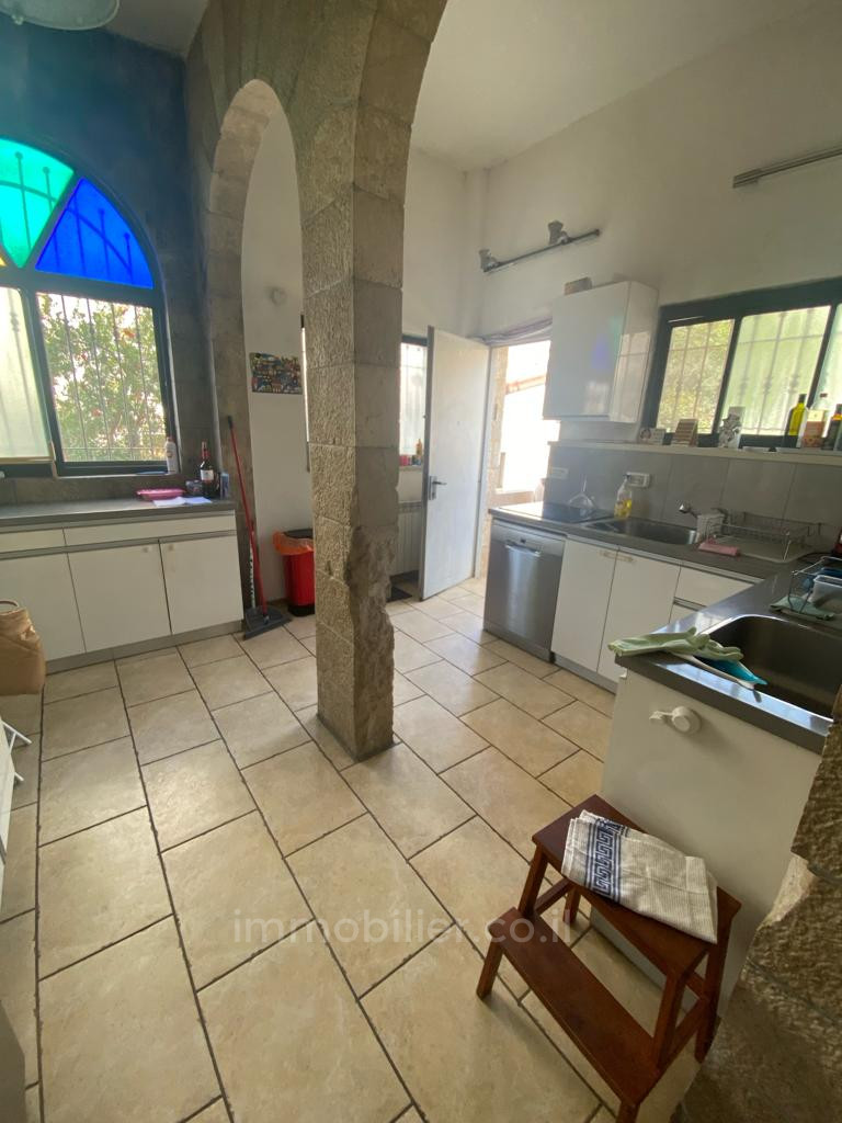 Apartamento 3.5 cômodos Jerusalém Arnona 245-IBL-1858