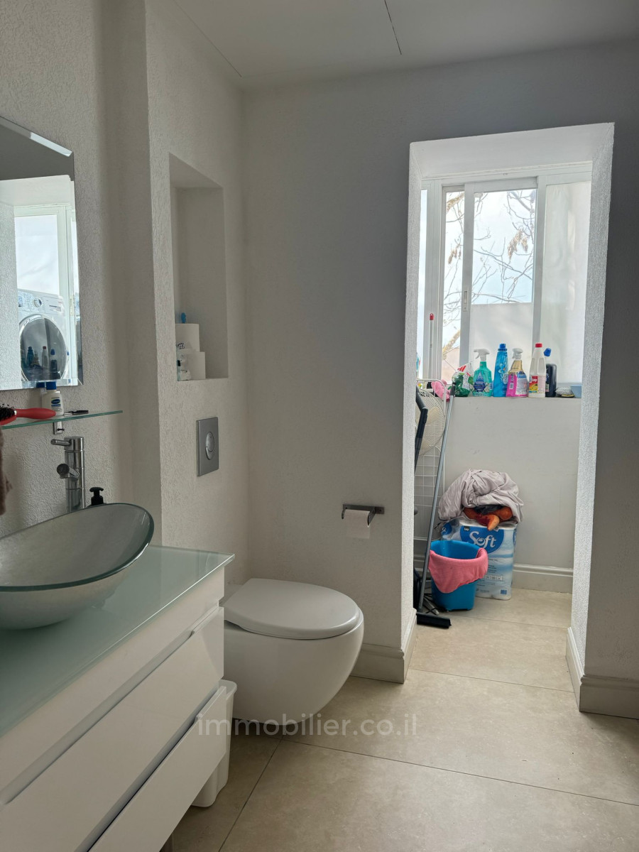 Apartamento 3 cômodos Jerusalém Moshava Germanit 245-IBL-1859