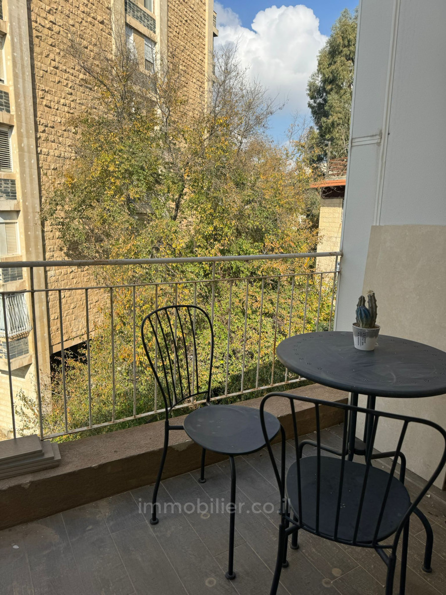 Apartamento 3 cômodos Jerusalém Moshava Germanit 245-IBL-1859