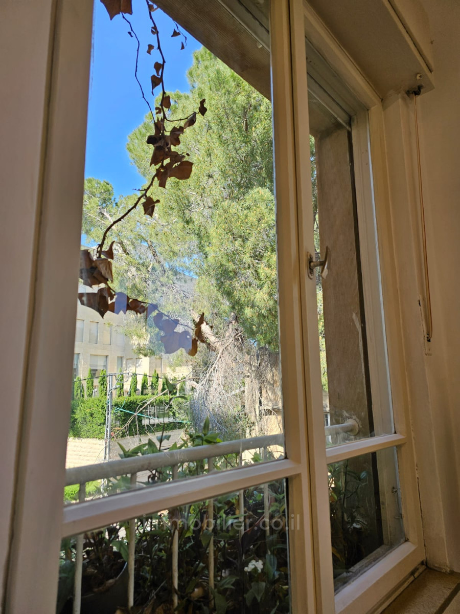 Apartamento 3 cômodos Jerusalém Rehavia 245-IBL-1889