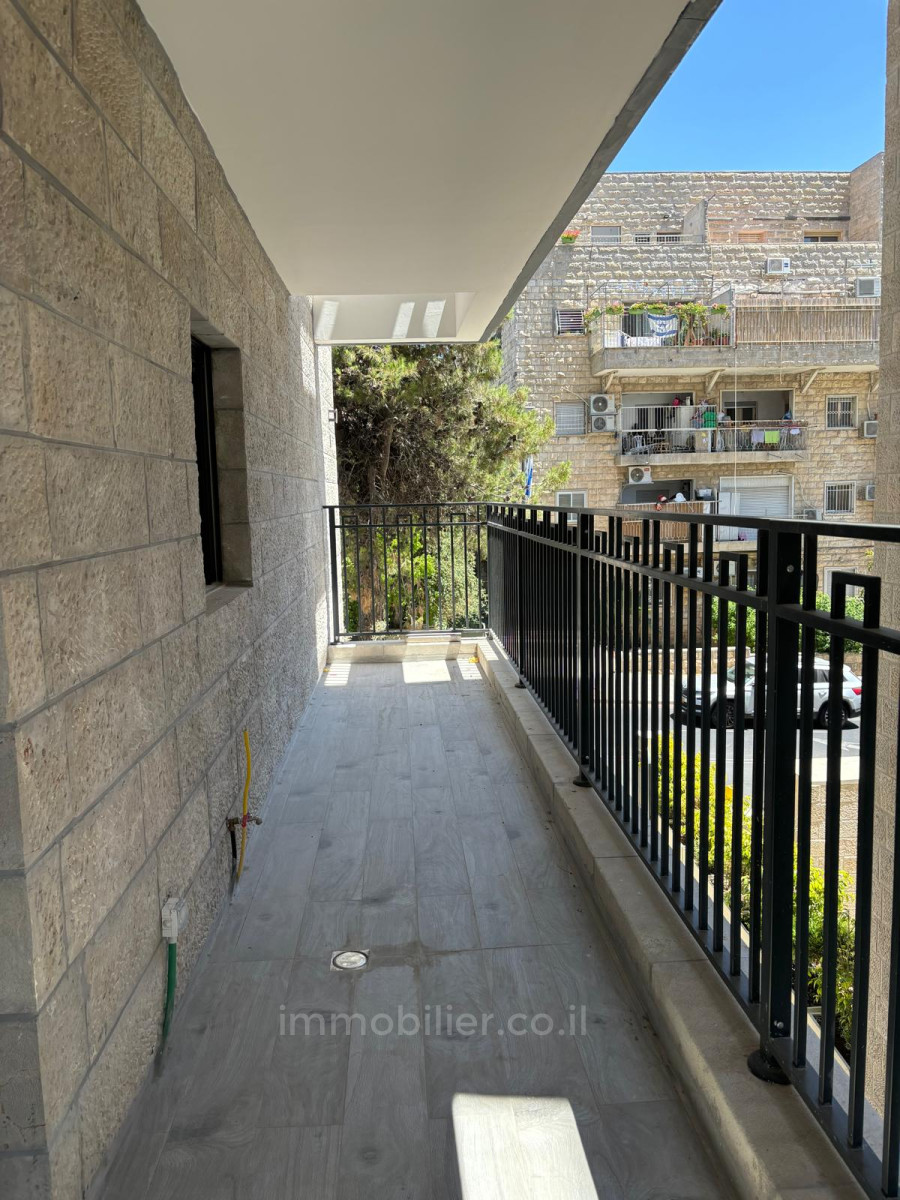 Apartamento 4 cômodos Jerusalém Kiryat Moshe 245-IBL-1892