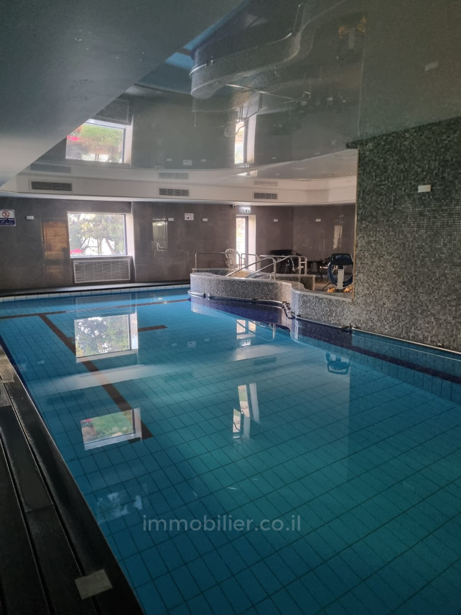 Apartamento 2 cômodos Jerusalém Centro da cidade 245-IBL-1896