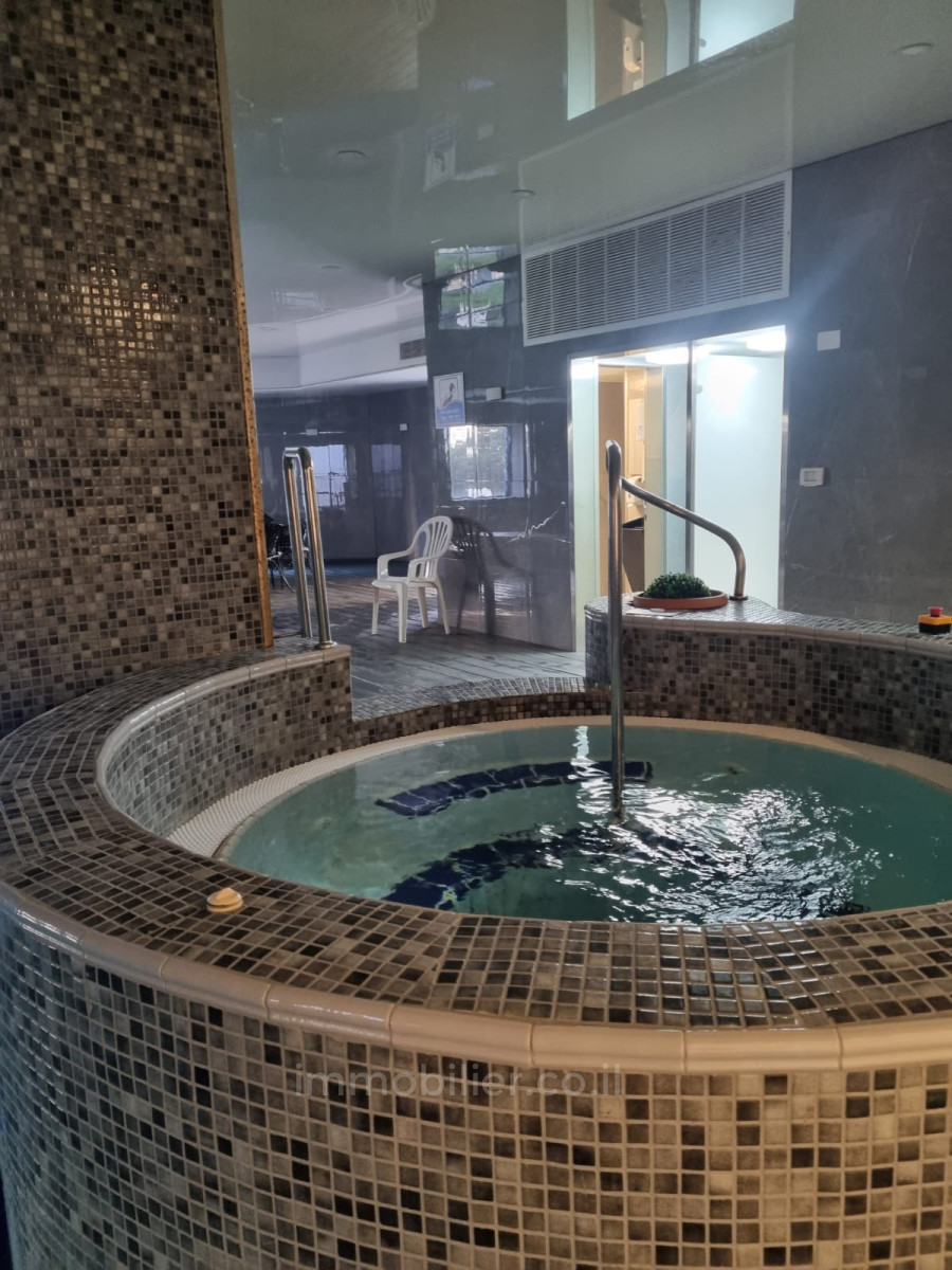 Apartamento 2 cômodos Jerusalém Centro da cidade 245-IBL-1896