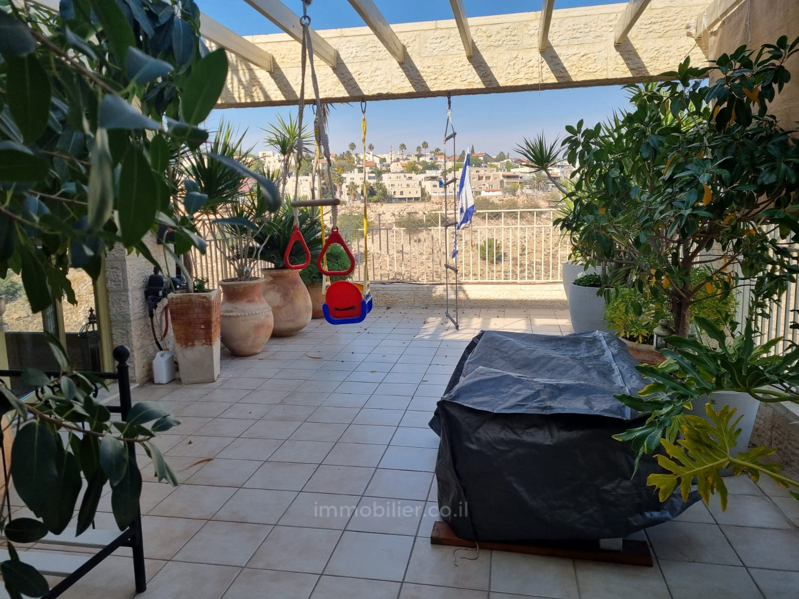 Duplex 6 cômodos Maale Adoumim 03 245-IBL-1908