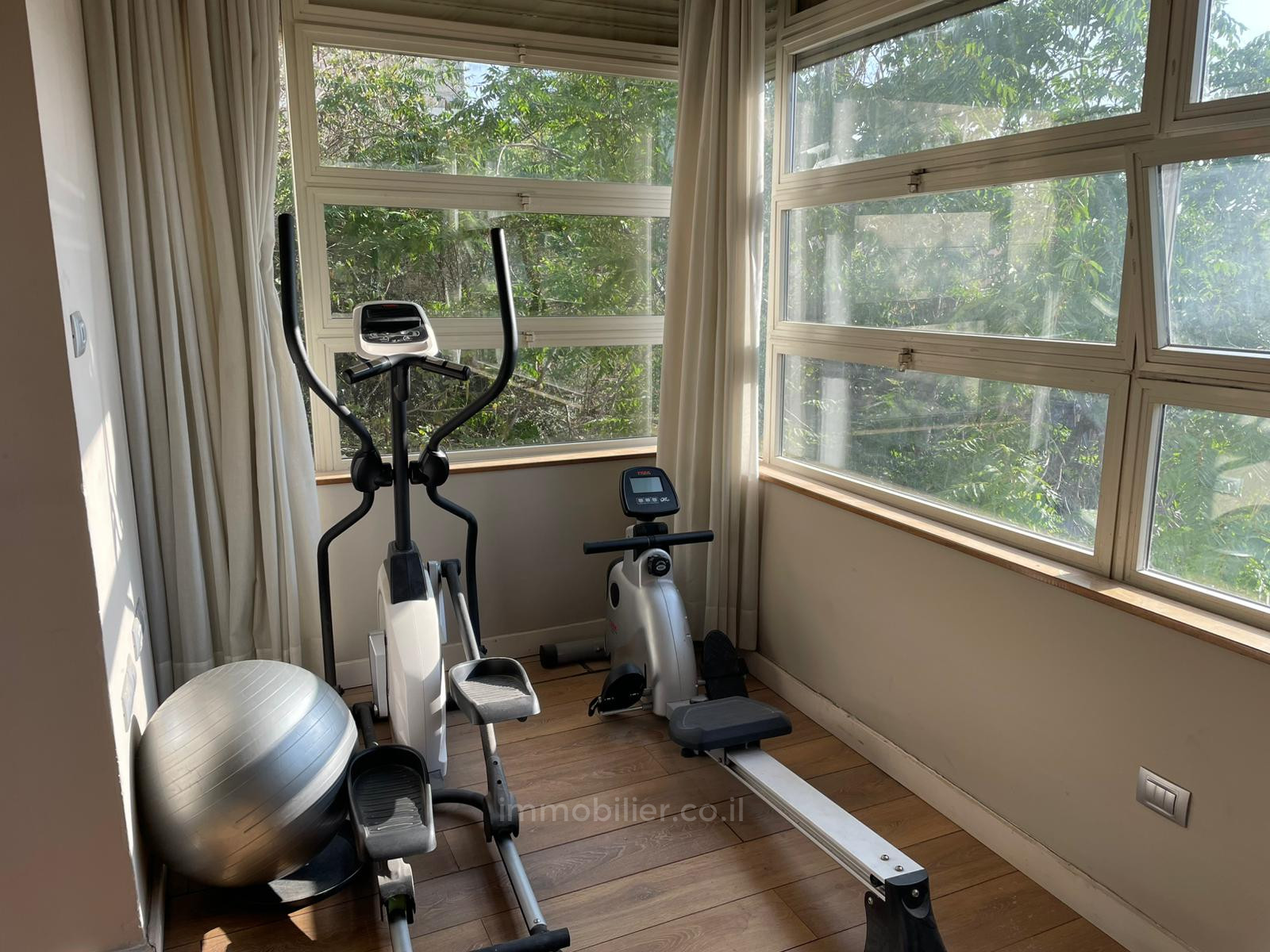 Apartamento 3 cômodos Jerusalém Baka 245-IBL-1919