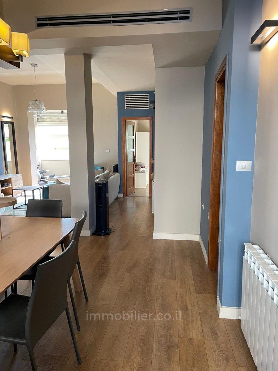 Apartamento 3 cômodos Jerusalém Baka 245-IBL-1919