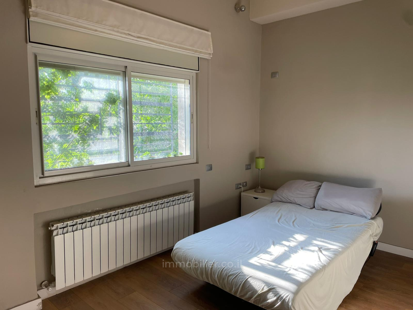 Apartamento 3 cômodos Jerusalém Baka 245-IBL-1919