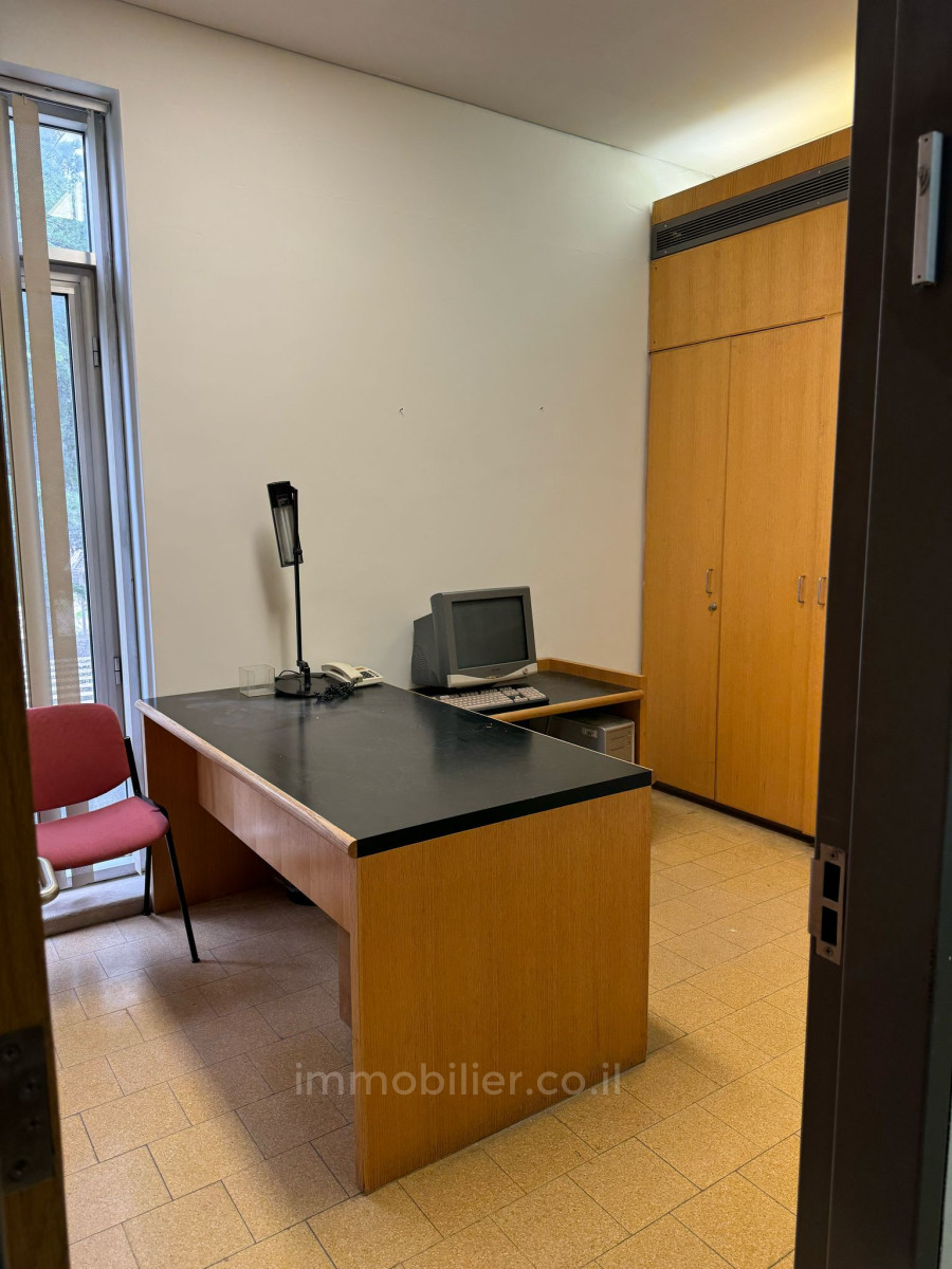 Escritórios 9 cômodos Jerusalém Mamila 245-IBL-1924