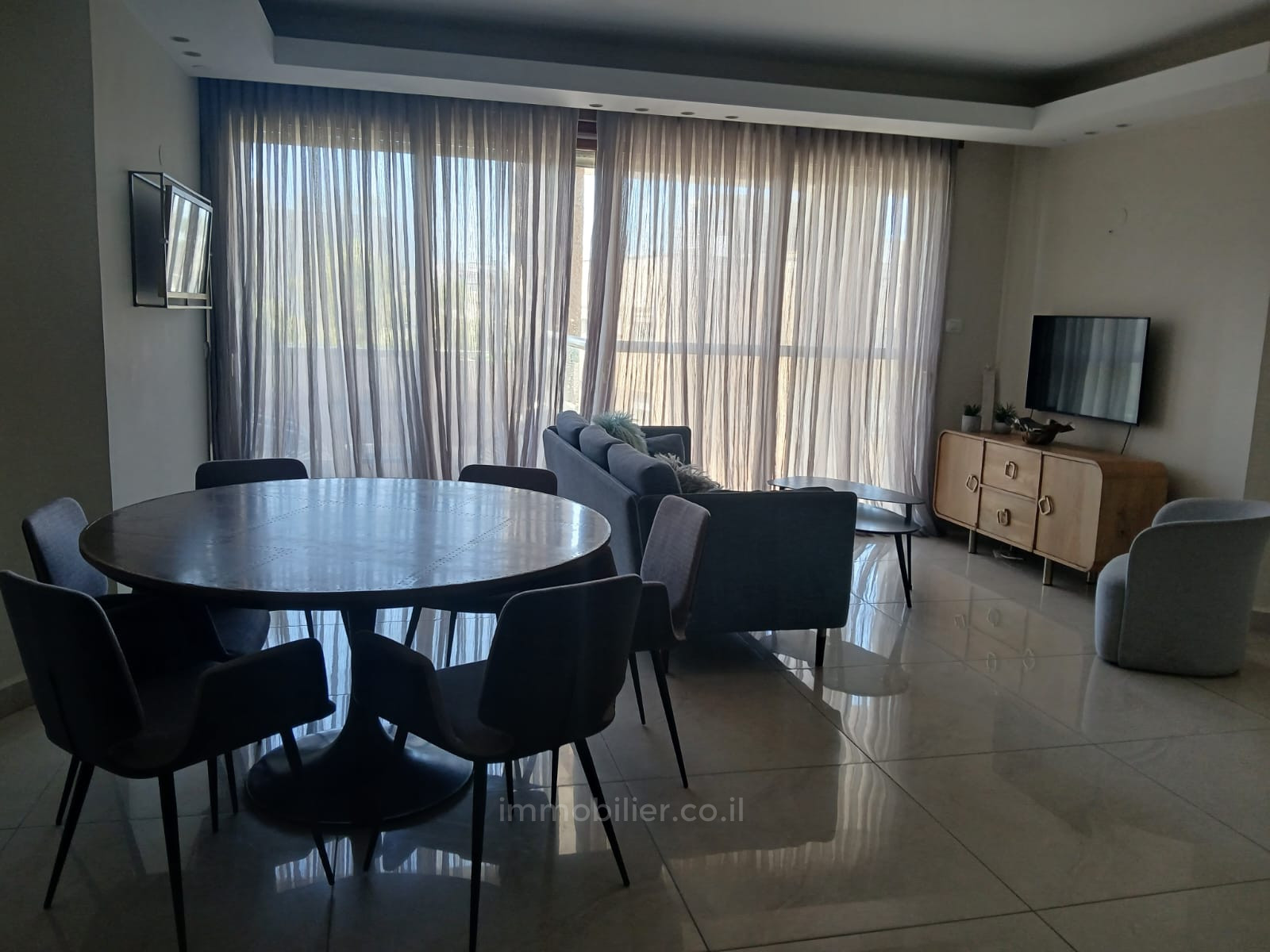Apartamento 4 cômodos Jerusalém Talbieh 245-IBL-1931