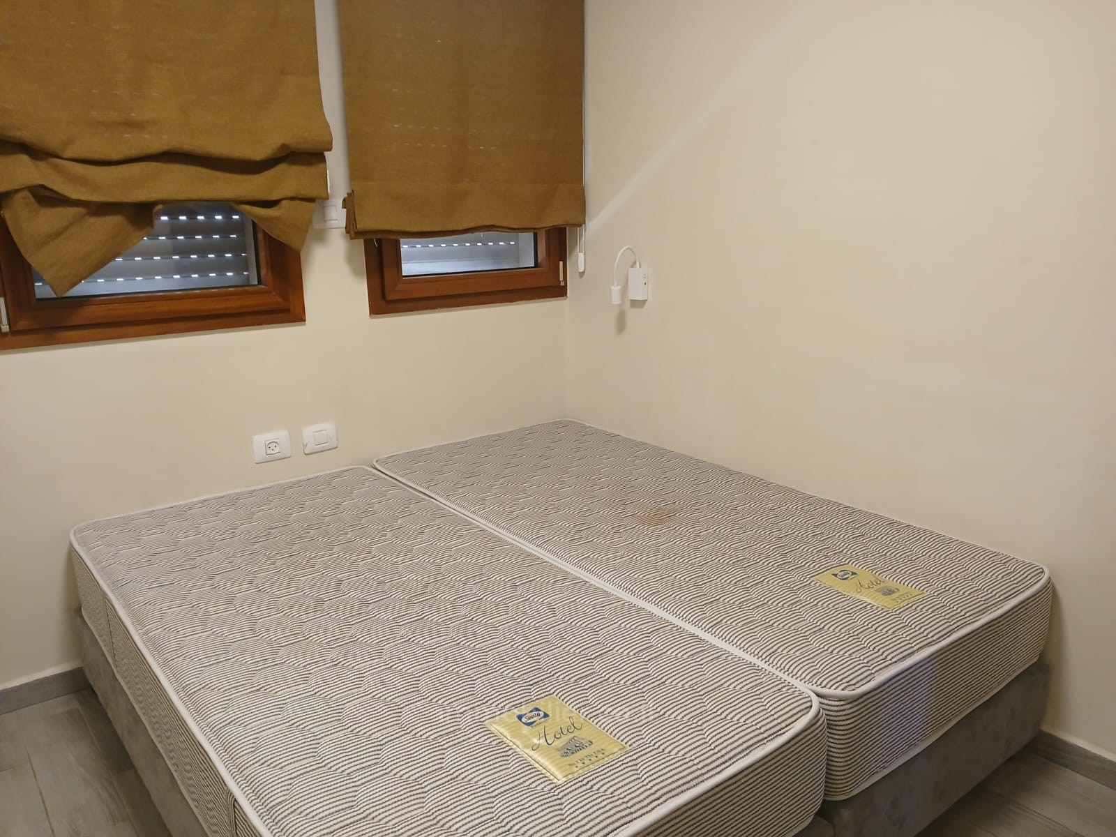 Apartamento 4 cômodos Jerusalém Talbieh 245-IBL-1931