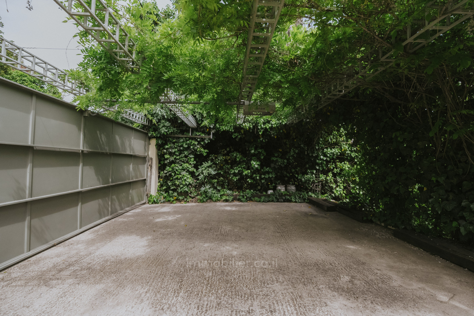 Casarão 5 cômodos Jerusalém (arredores) Shoresh 245-IBL-1933