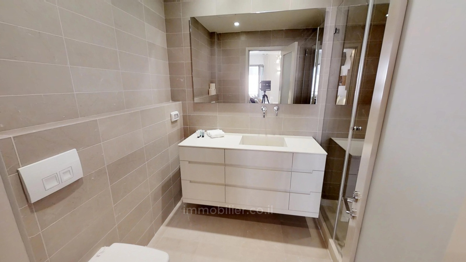 Apartamento 3 cômodos Jerusalém Mamila 245-IBL-1935