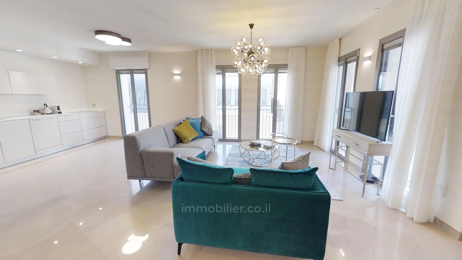 Apartamento 3 cômodos Jerusalém Mamila 245-IBL-1935