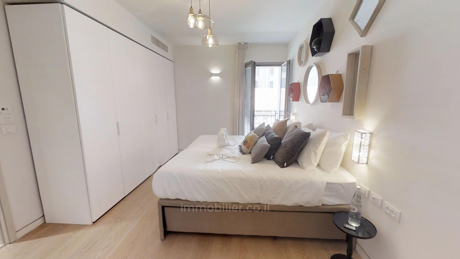 Apartamento 3 cômodos Jerusalém Mamila 245-IBL-1935