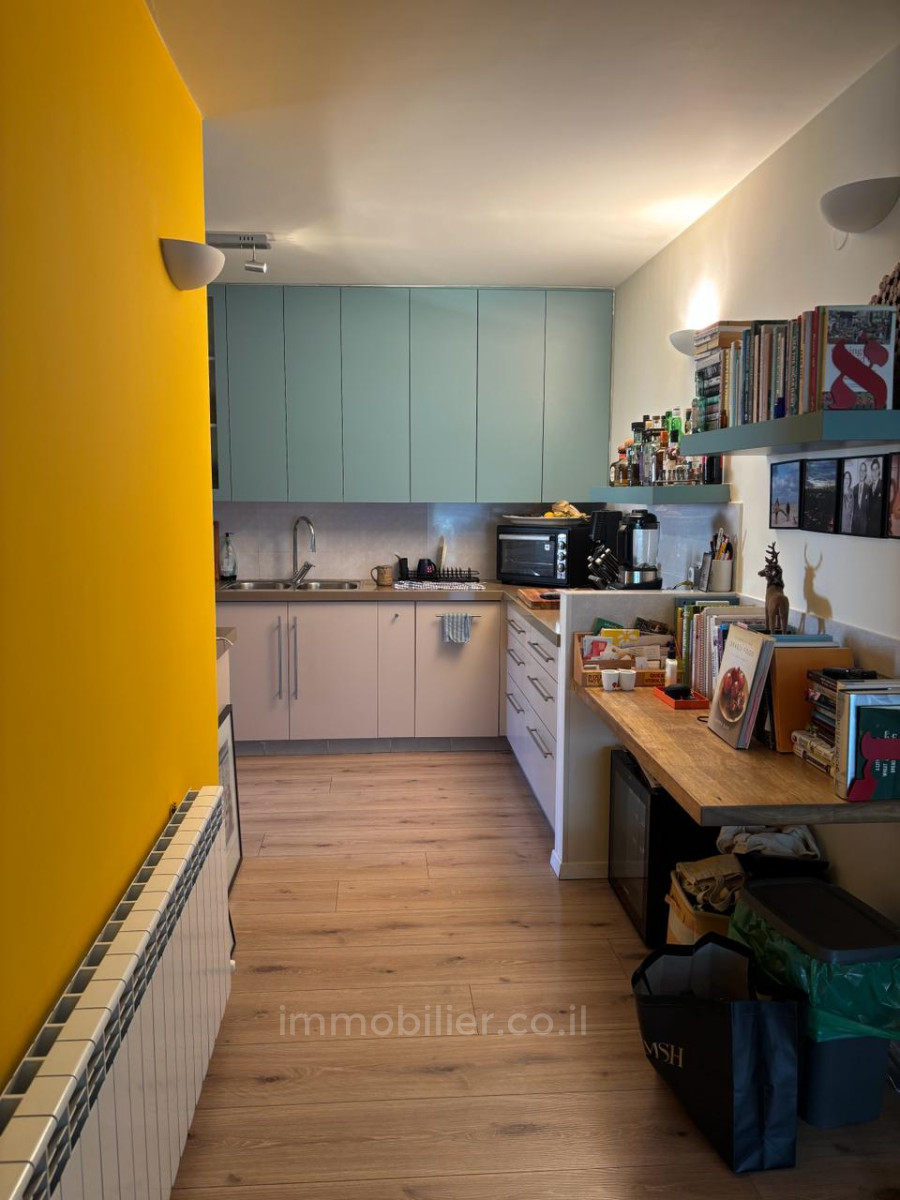 Apartamento 3 cômodos Jerusalém Moshava Germanit 245-IBL-1936