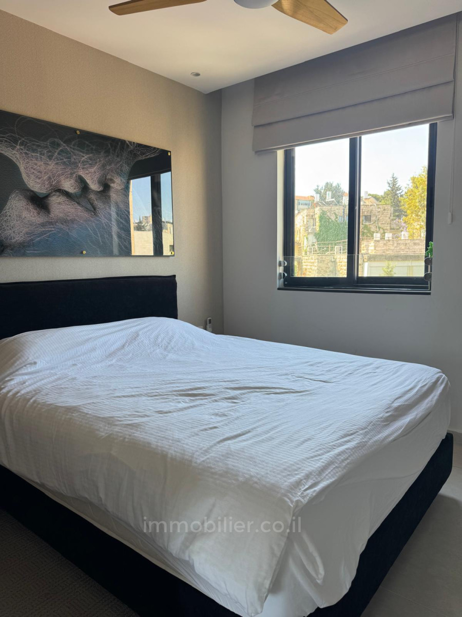 Apartamento 3 cômodos Jerusalém Kiryat Shmuel 245-IBL-1938