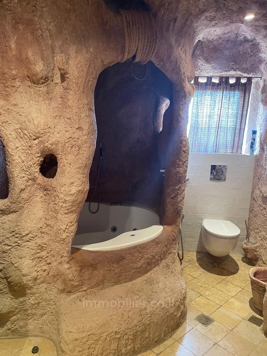  5 cômodos Jerusalém Abu Tor 245-IBL-1940