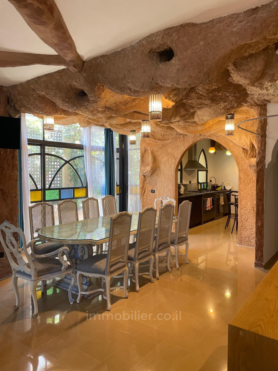  5 cômodos Jerusalém Abu Tor 245-IBL-1940