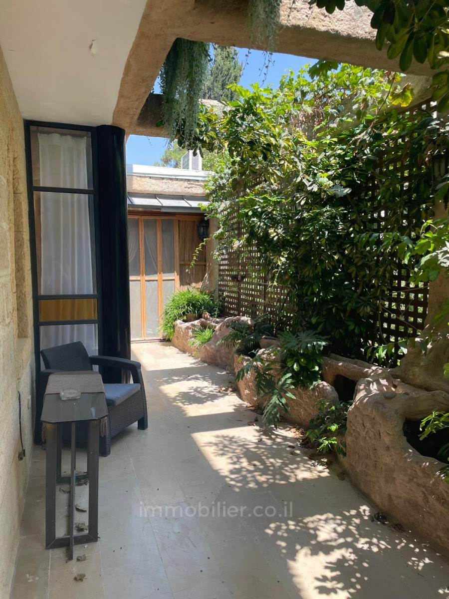  5 cômodos Jerusalém Abu Tor 245-IBL-1940