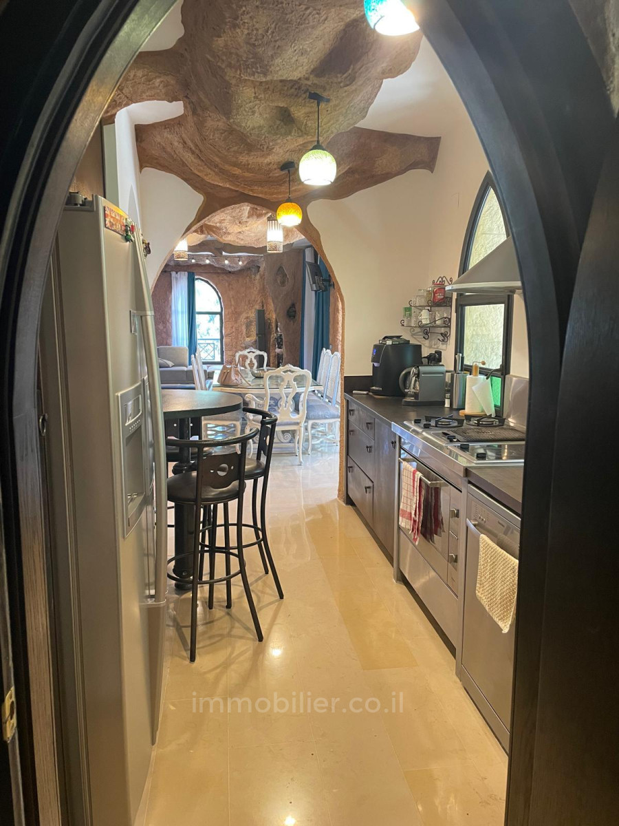  5 cômodos Jerusalém Abu Tor 245-IBL-1940