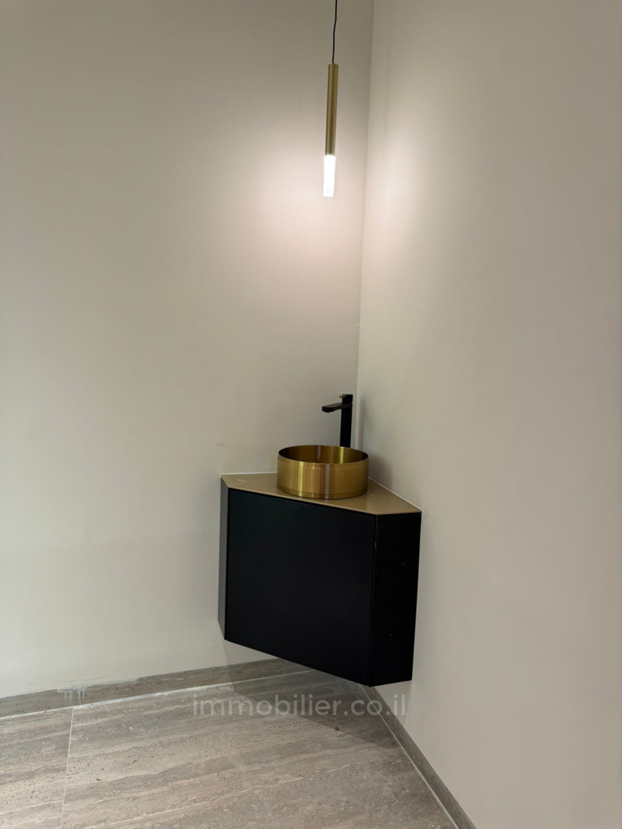 Apartamento 4 cômodos Jerusalém Centro da cidade 245-IBL-1943