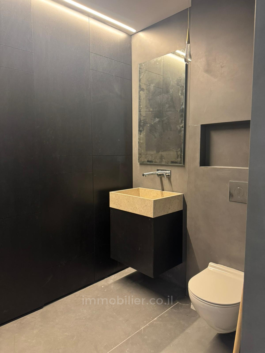 Apartamento 5 cômodos Jerusalém Talbieh 245-IBL-1955