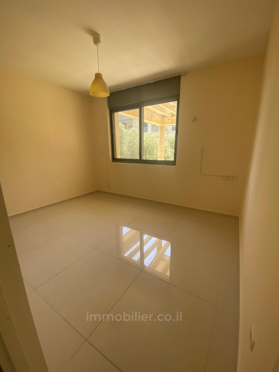  6 cômodos Jerusalém Talpiot 245-IBL-1958