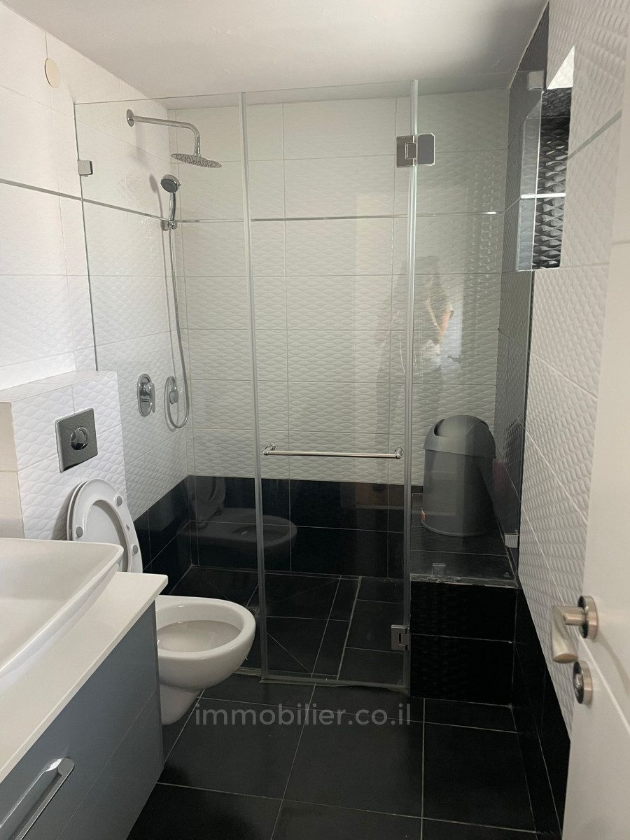 Casa de campo 6 cômodos Jerusalém Moshava Germanit 245-IBL-1964