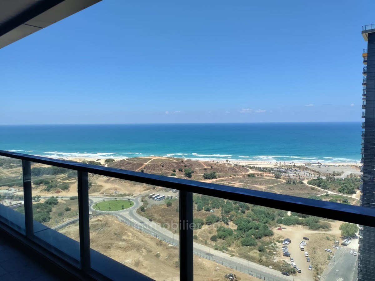 Apartamento 3 cômodos Bat yam Bat yam 255-IBL-681