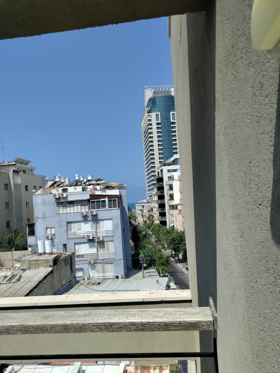 Duplex 4 cômodos Tel Aviv Kerem Hatemanim 255-IBL-682