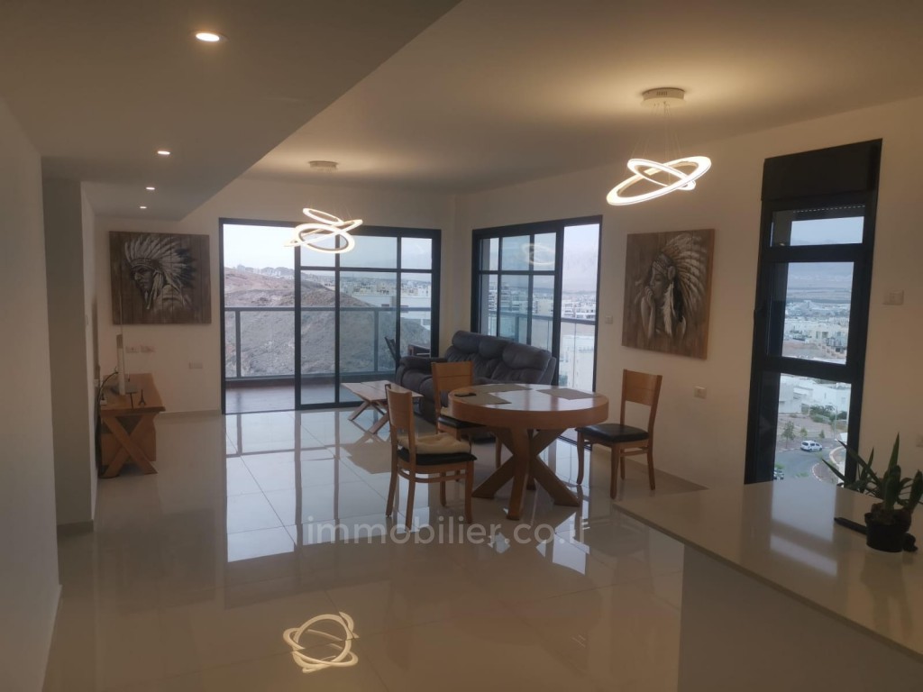 Apartamento 4 cômodos Eilat Shachamon 6 288-IBL-215
