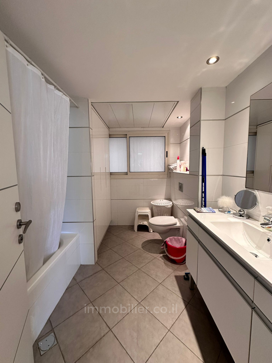 Apartamento 4 cômodos Eilat Bairro dos Hotéis 288-IBL-239