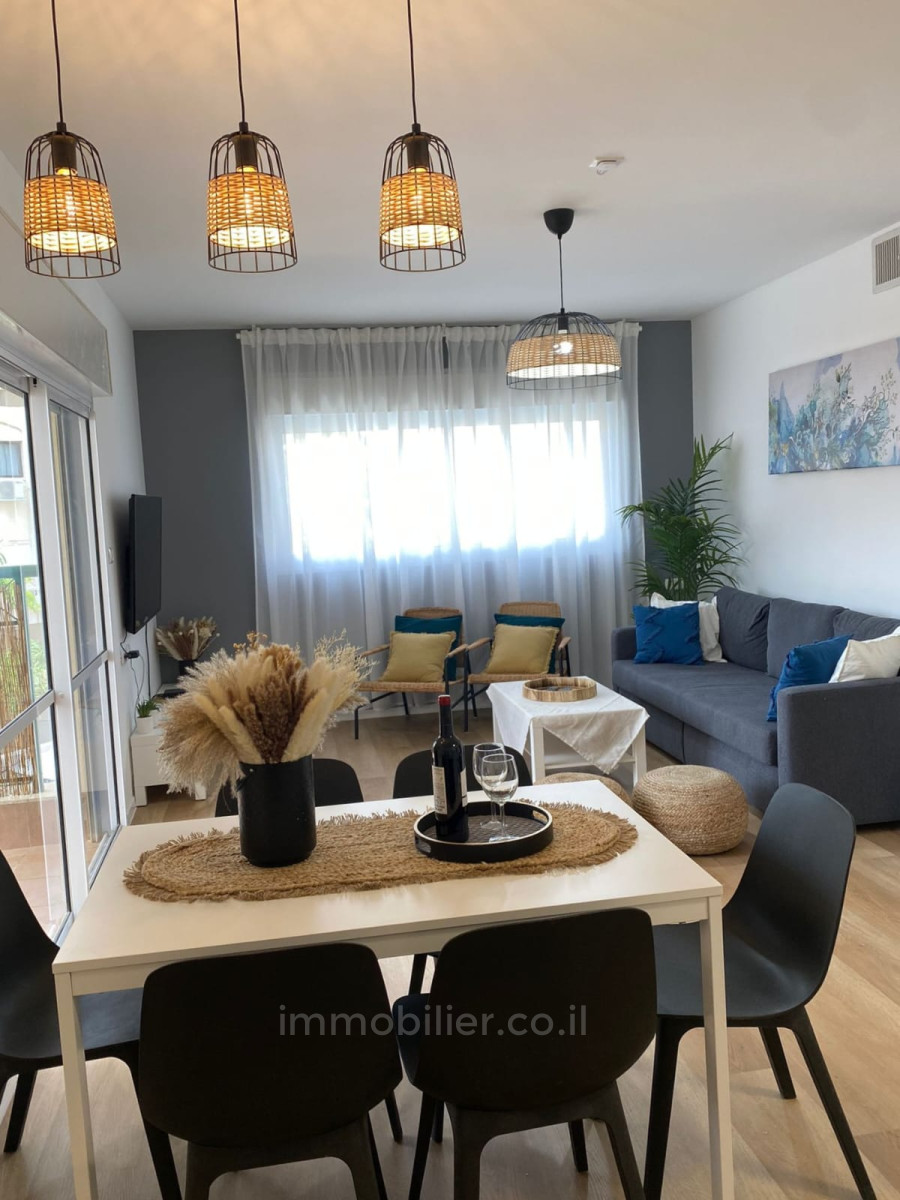 Apartamento 4 cômodos Eilat Ganim beth 288-IBL-261