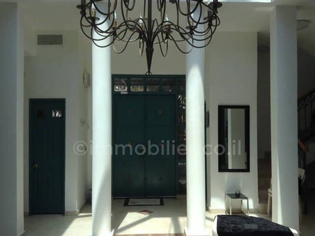 Casarão 4 cômodos Eilat Ganim beth 288-IBL-290