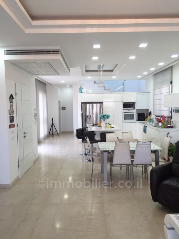 Casarão 6 cômodos Eilat Shachamon 6 288-IBL-317