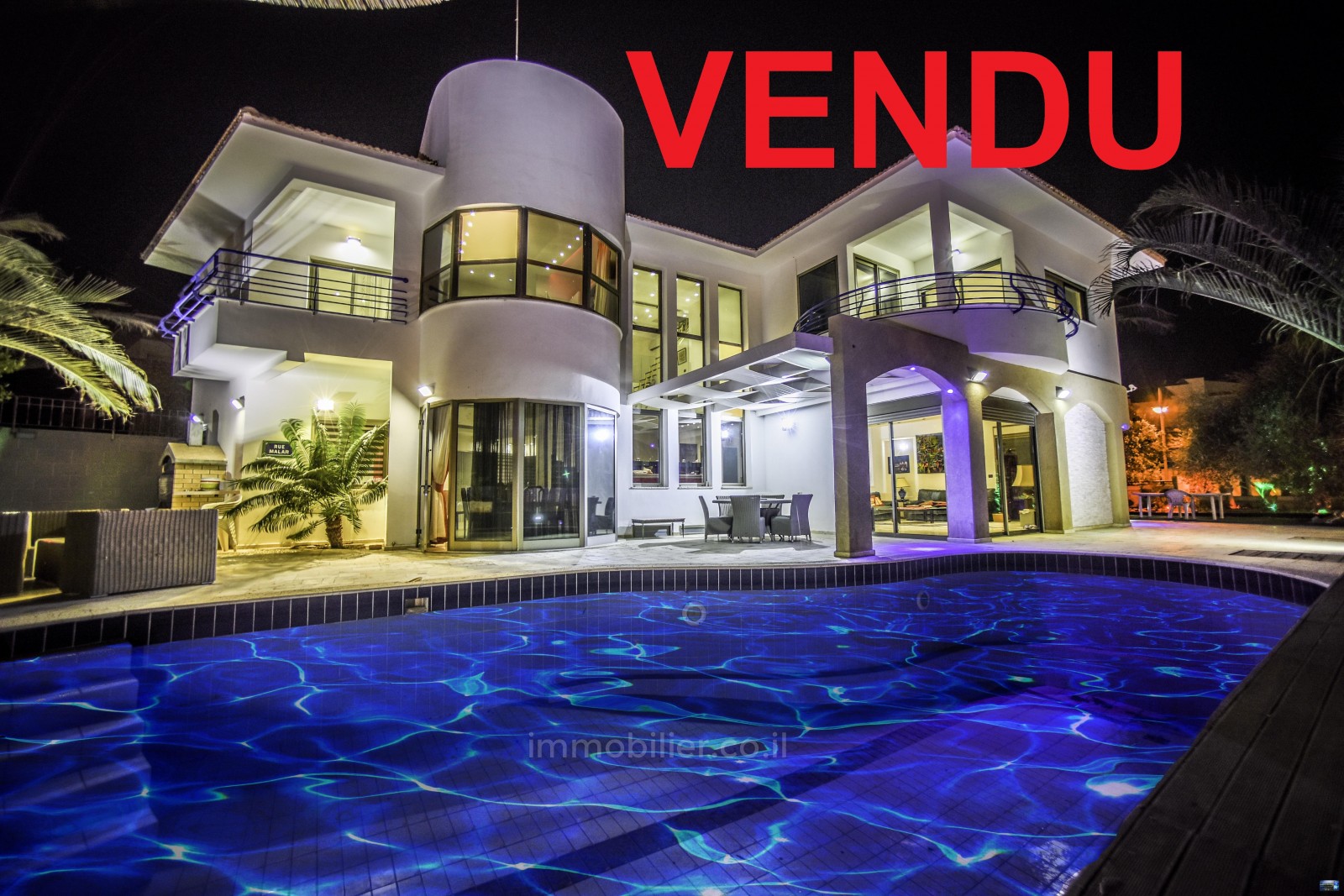 Casarão 10 cômodos Eilat Ganim beth 288-IBL-332