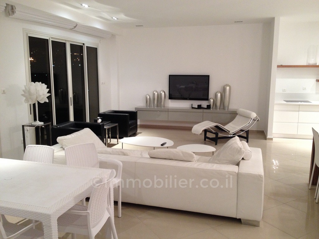 Cobertura 4 cômodos Eilat Bairro dos Hotéis 288-IBL-353