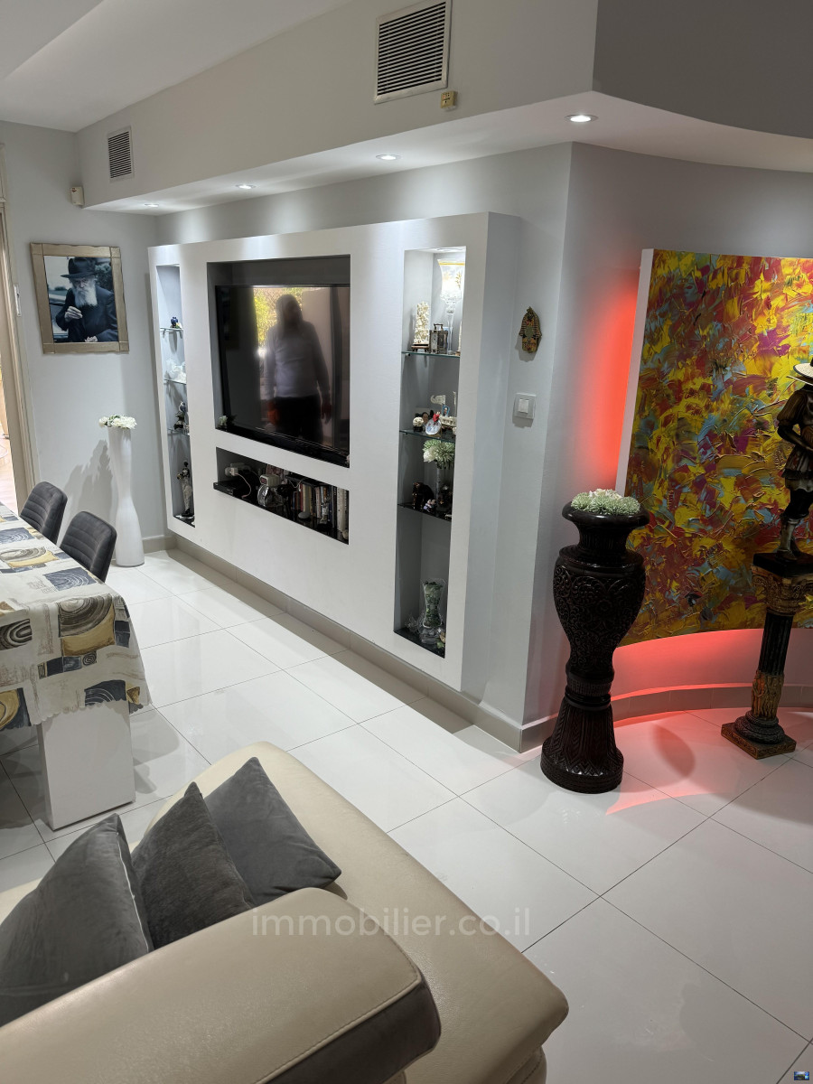 Apartamento garden 4 cômodos Eilat Bairro dos Hotéis 288-IBL-479