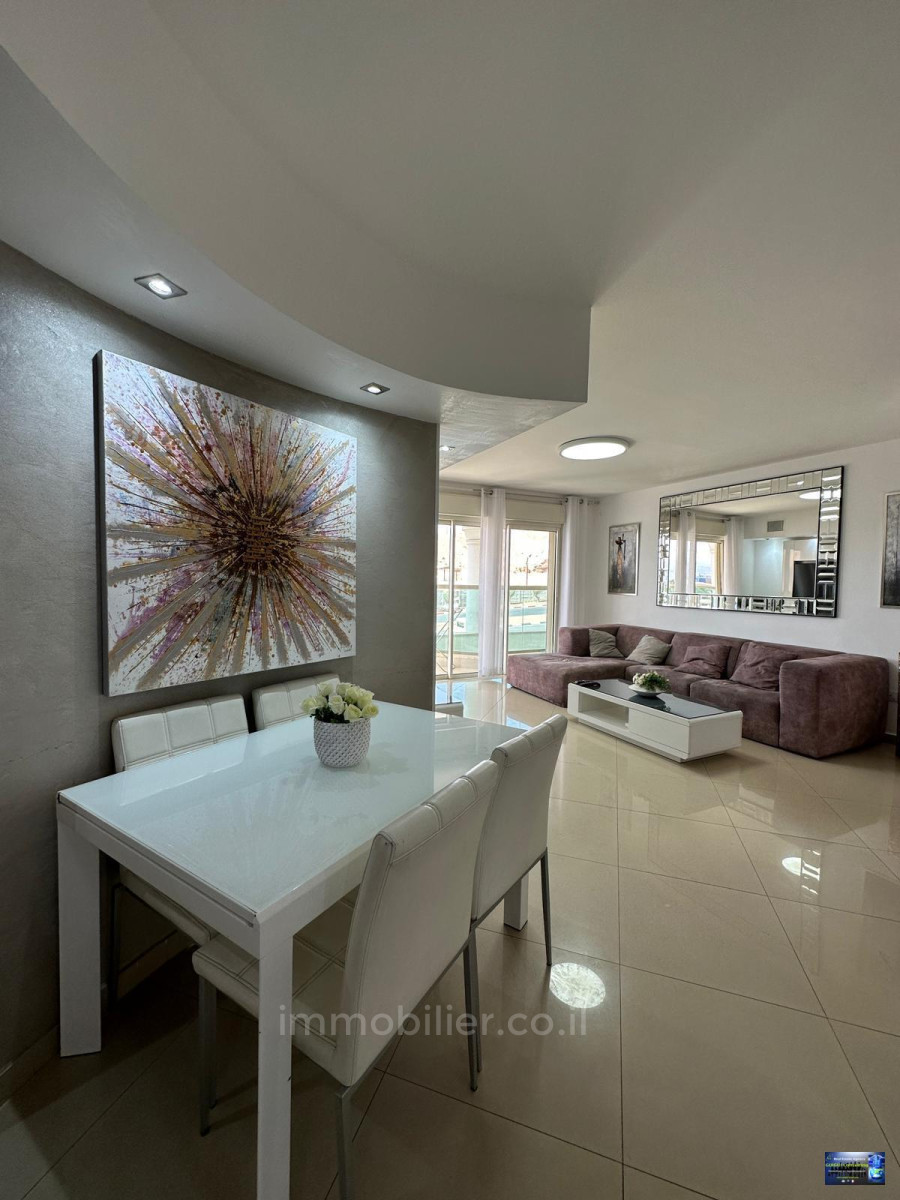 Apartamento 4 cômodos Eilat Bairro dos Hotéis 288-IBL-482