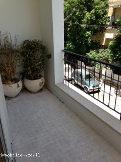 Apartamento 3 cômodos Tel Aviv Região marítima 291-IBL-349
