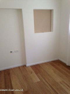 Apartamento 3 cômodos Tel Aviv Região marítima 291-IBL-349